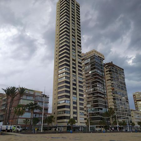 Luminoso Apartamento En Primera Linea De Playa ベニドルム エクステリア 写真