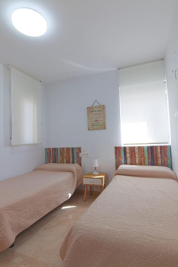 Luminoso Apartamento En Primera Linea De Playa ベニドルム エクステリア 写真